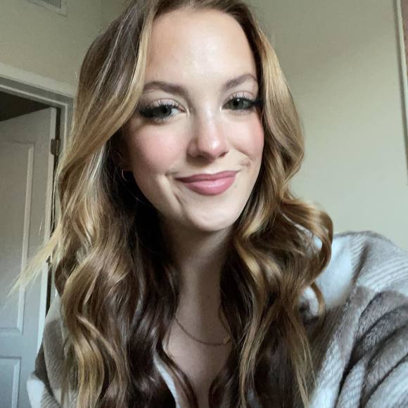 juliamann957